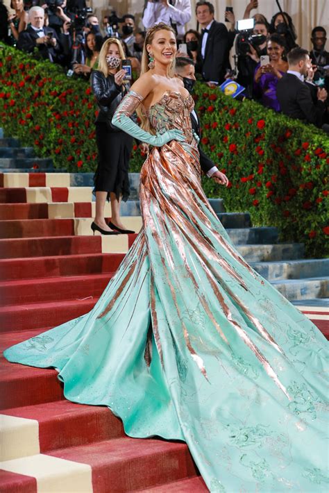 blake lively versace dress|Blake Lively color changing dress.